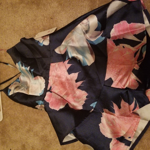 Romper - Picture 3 of 3